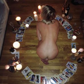 Caroline Vreeland Nude fully