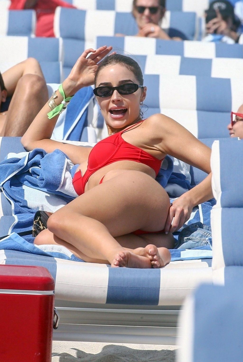 Olivia Culpo butt