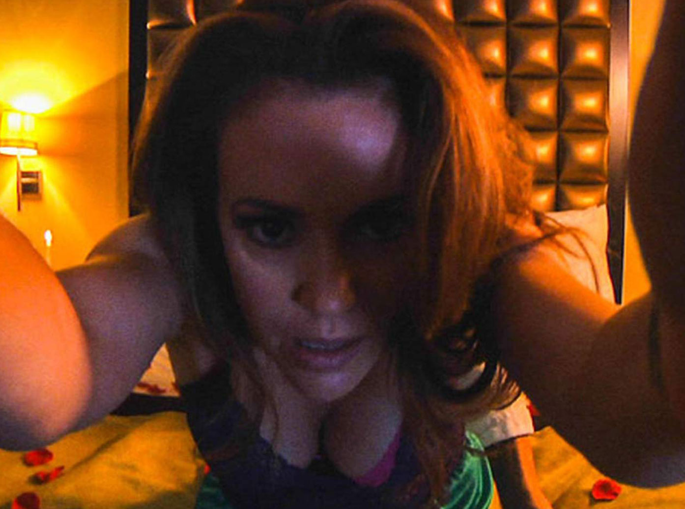 Alyssa Milano Nude Pussy, Tits and Ass.