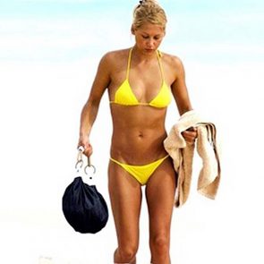 Anna Kournikova legs