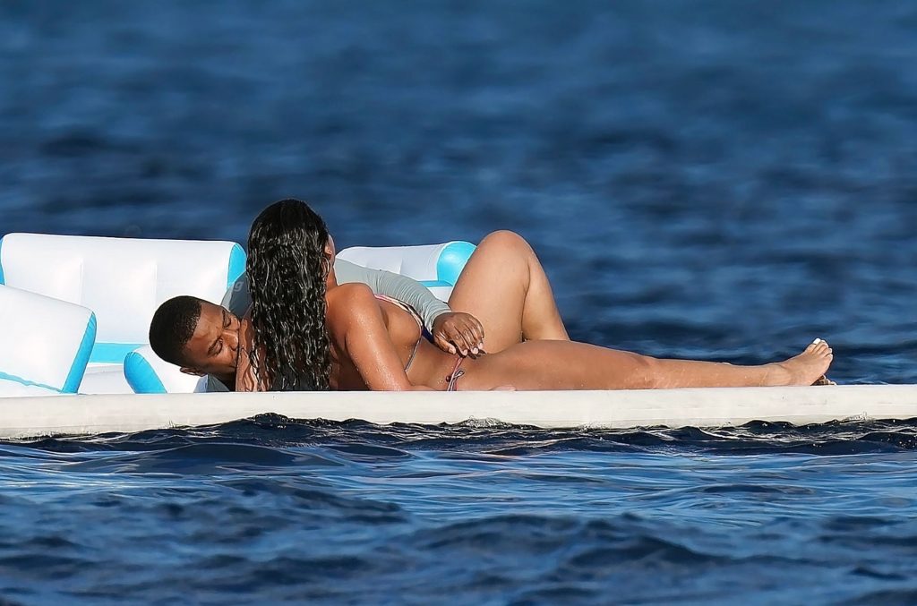 Lori Harvey naked