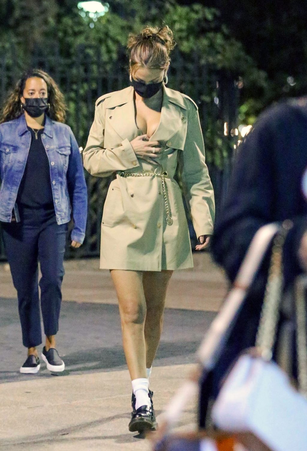 Bella Hadid tits