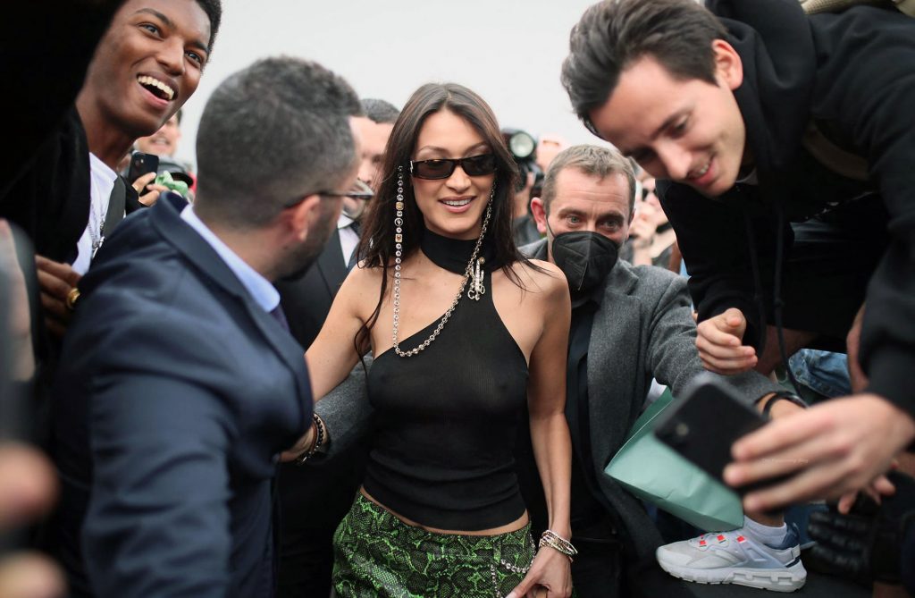 Bella Hadid tits
