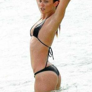 AnnaLynne McCord butt