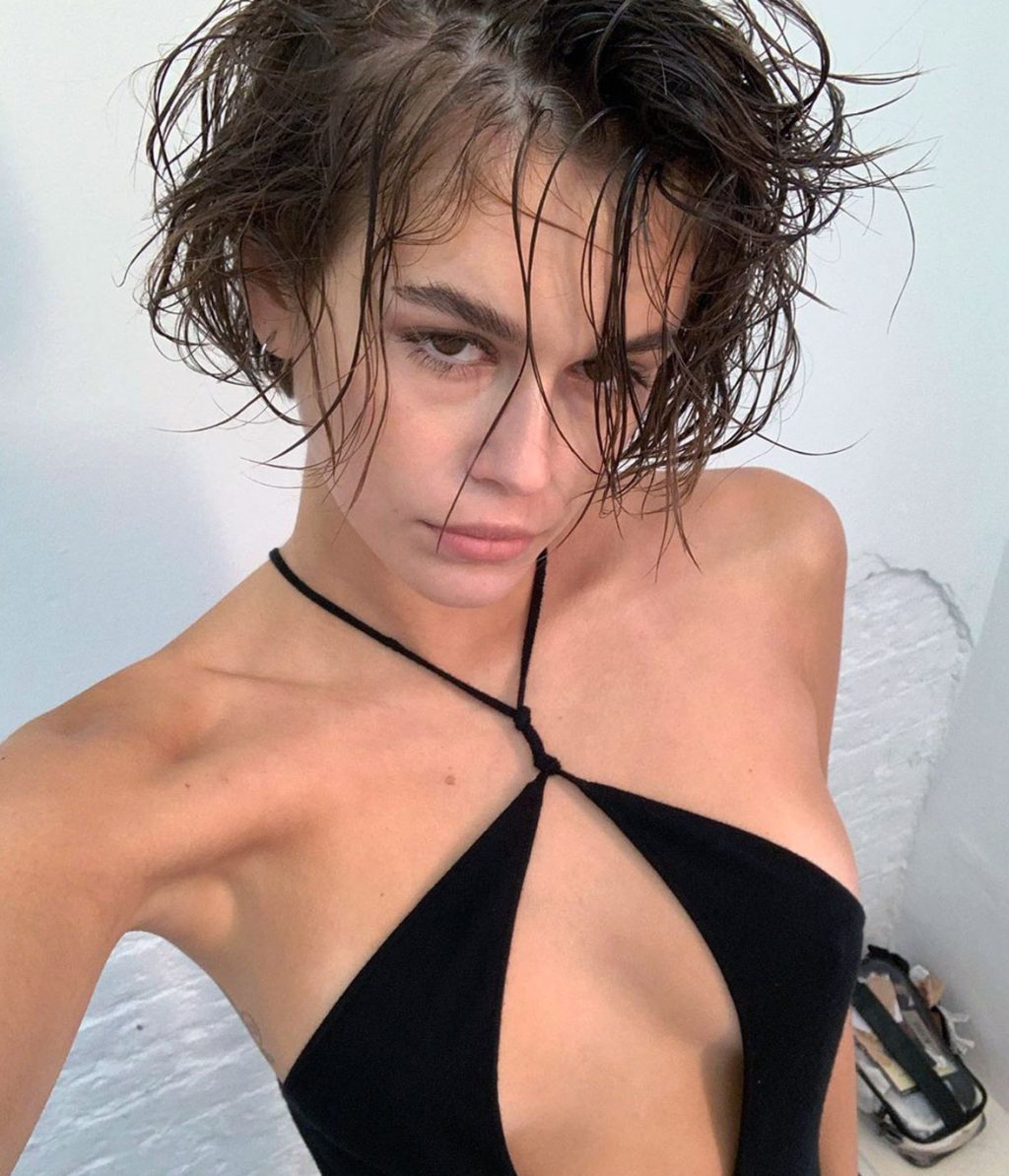 Kaia Gerber sexy