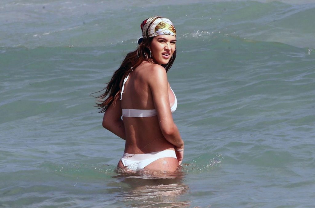 Amelia Gray Hamlin ass