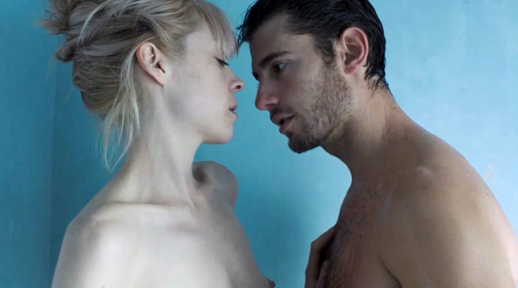 Antonia Campbell-Hughes nipples