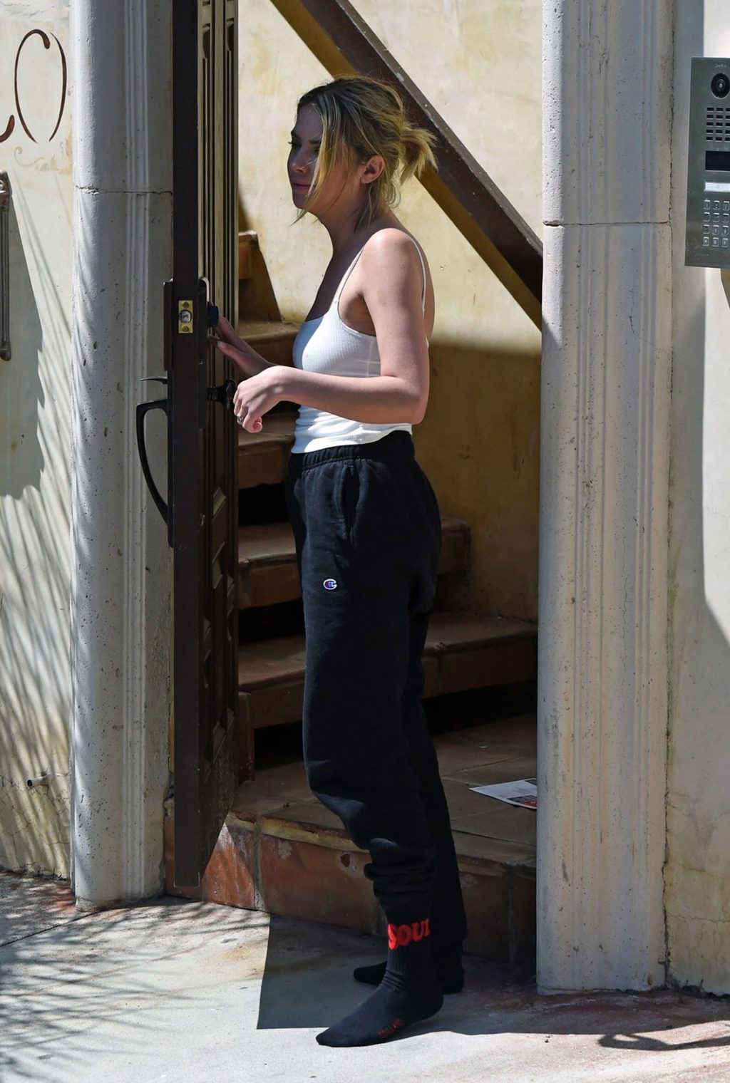 Ashley Benson ass