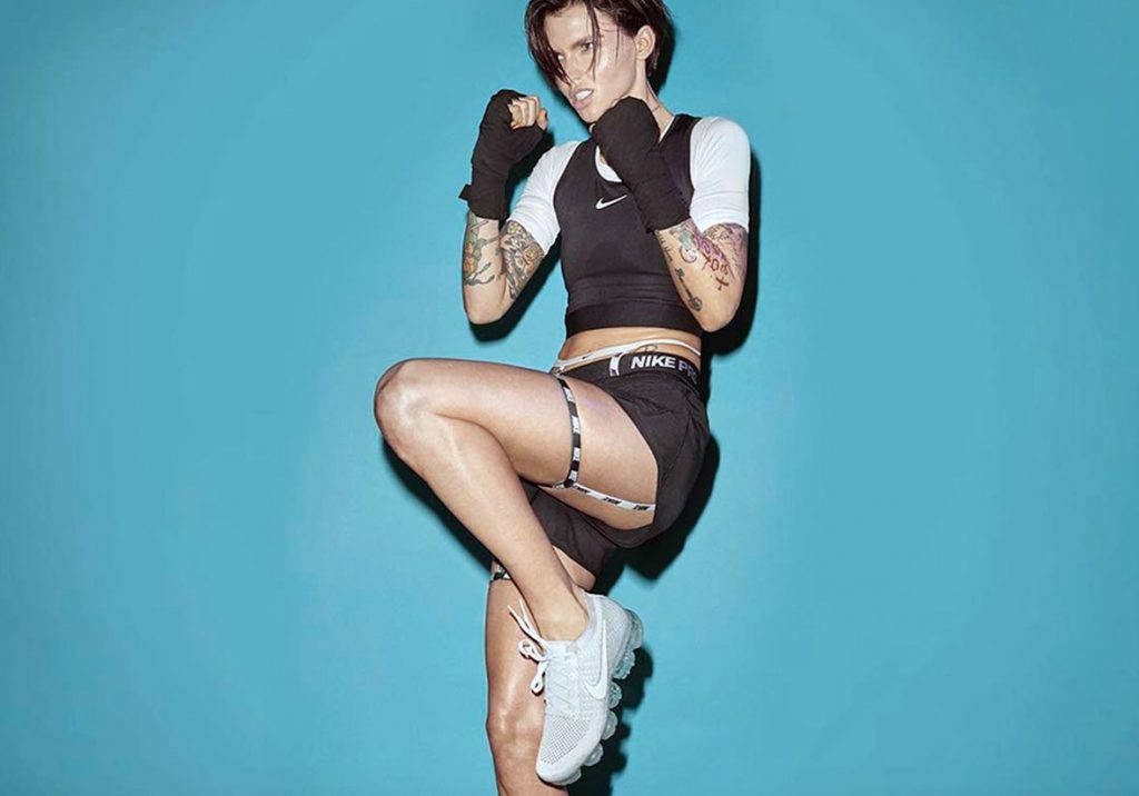 Ruby Rose legs