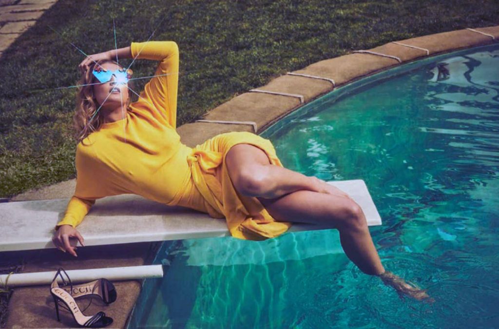 Toni Garrn legs