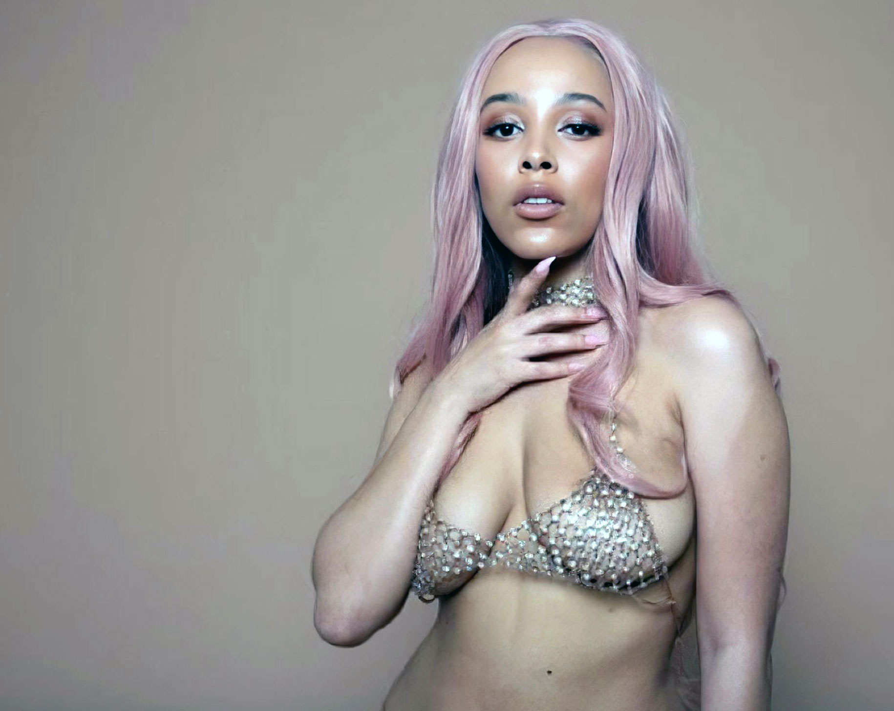 Doja Cat Naked Tits.